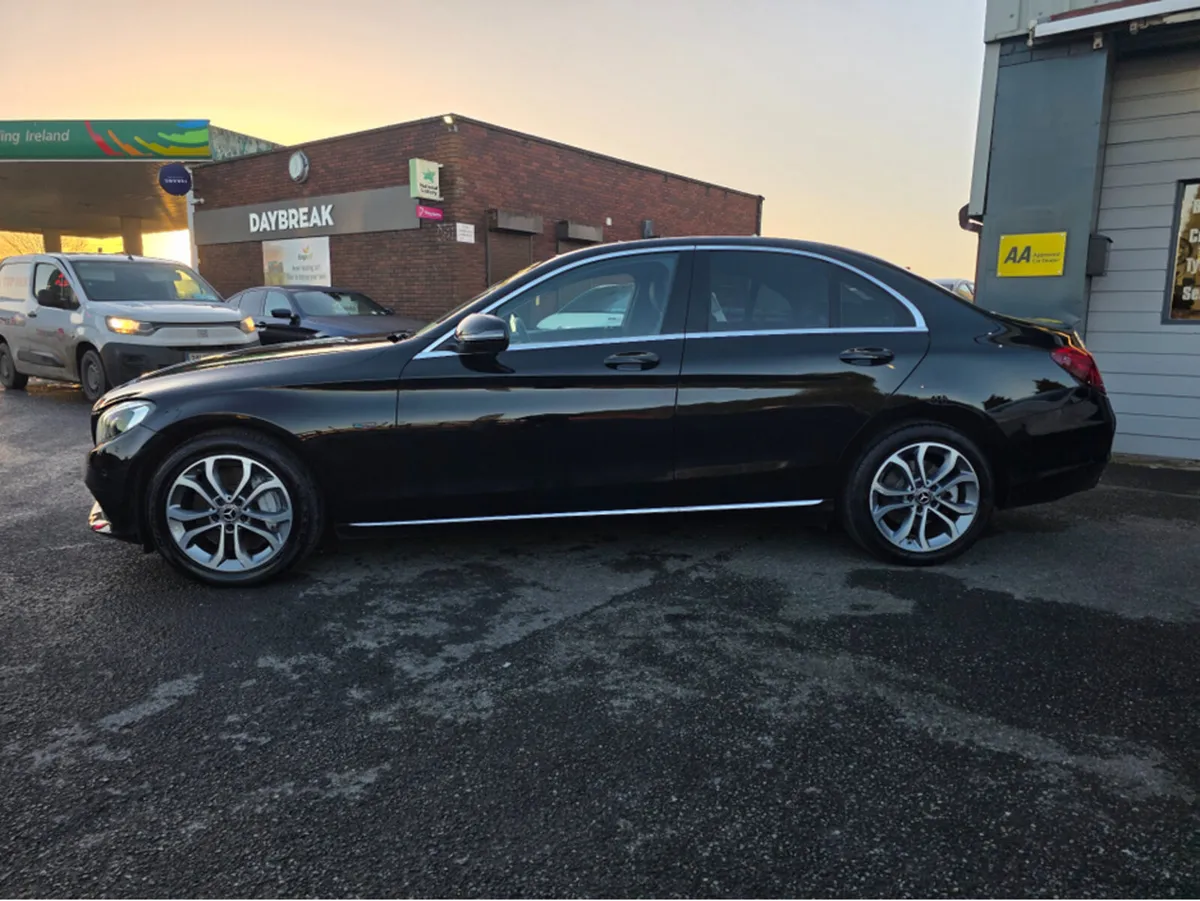 Mercedes-Benz C-Class C SERIES E SPORT 4DR AUTO - Image 4