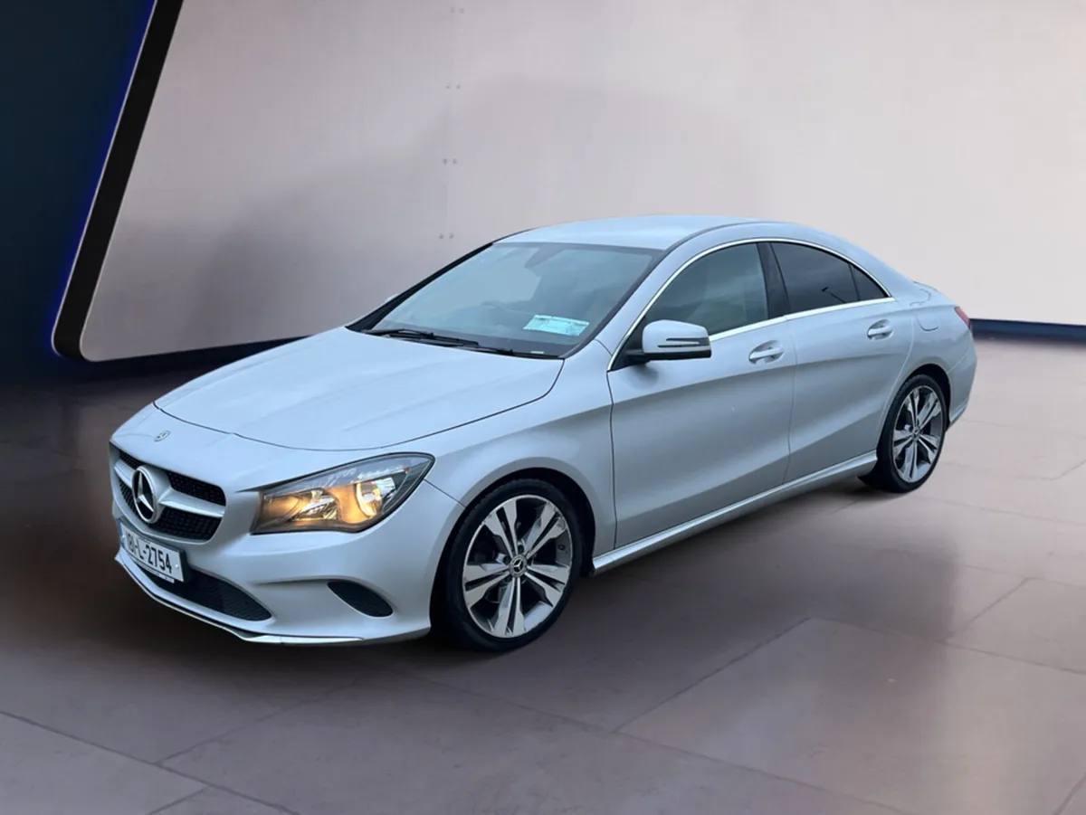 Mercedes-Benz CLA 180 D URBAN 4DR - Image 2