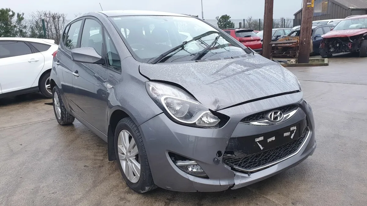*For parts* Hyundai ix20 1.6 petrol auto (2014) - Image 1