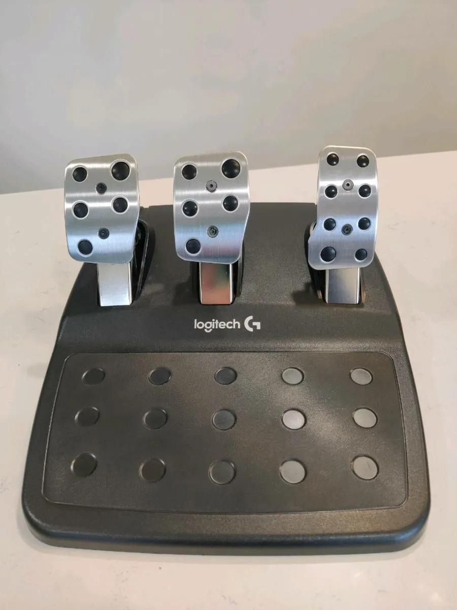 Logitech G29 Steering Wheel & Pedals - Image 2