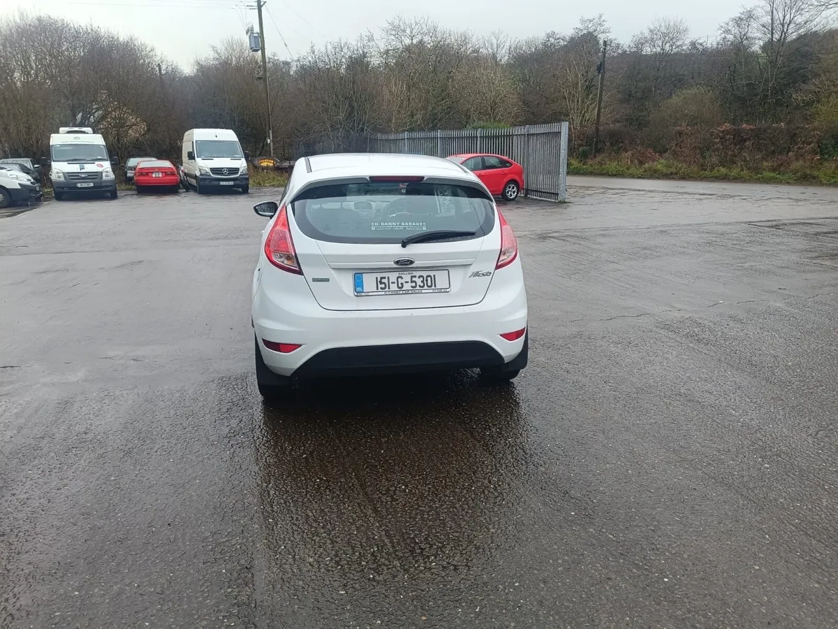 Ford fiesta - Image 4