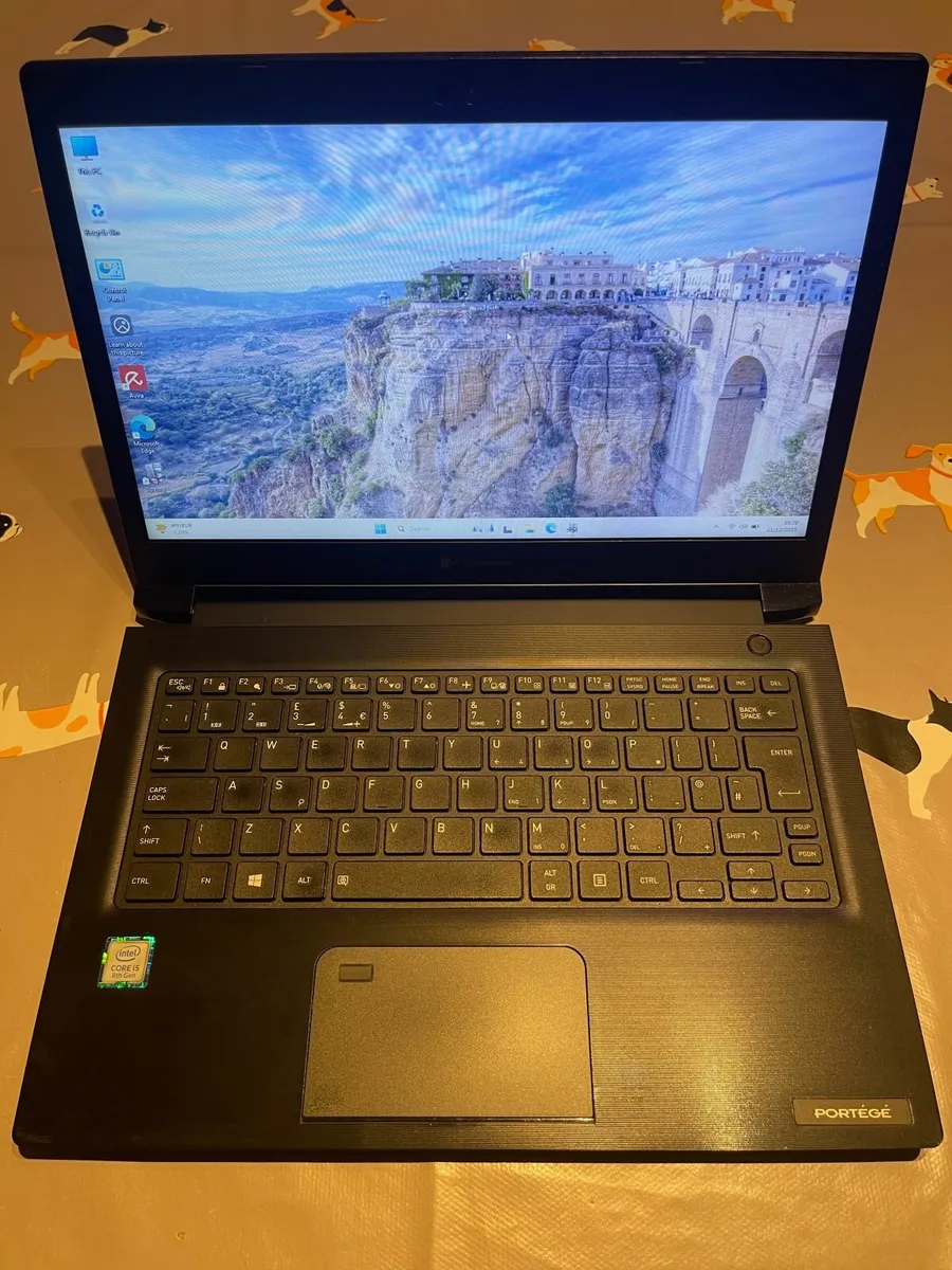 Dynabook Protégé-8th Gen i5-16GB-256GB SSD - Image 1