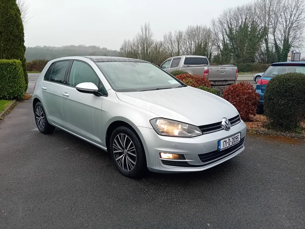 Volkswagen Golf 2017 - Image 1