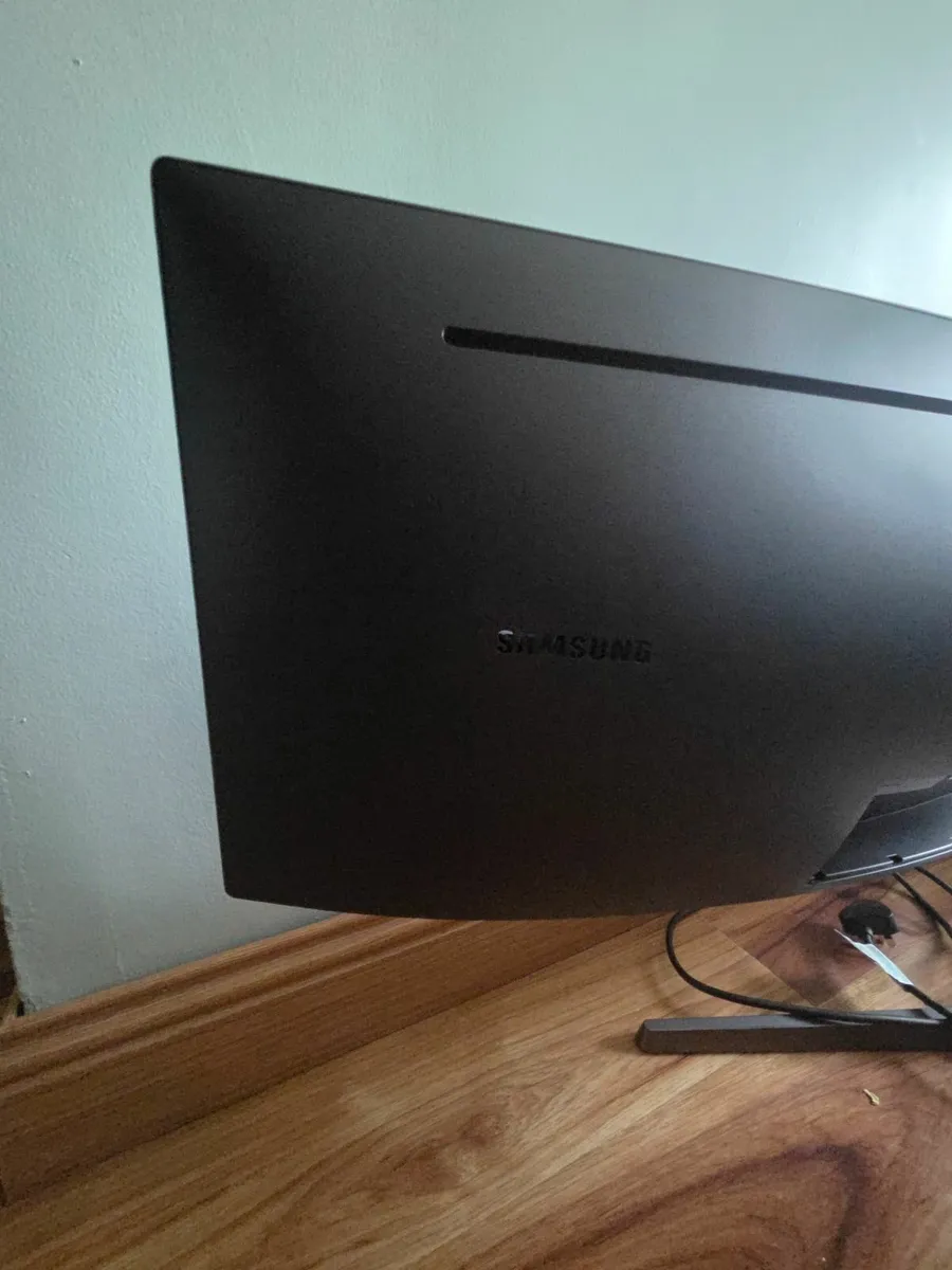 Samsung 49" Odyssey CRG9 Gaming Monitor - Image 1