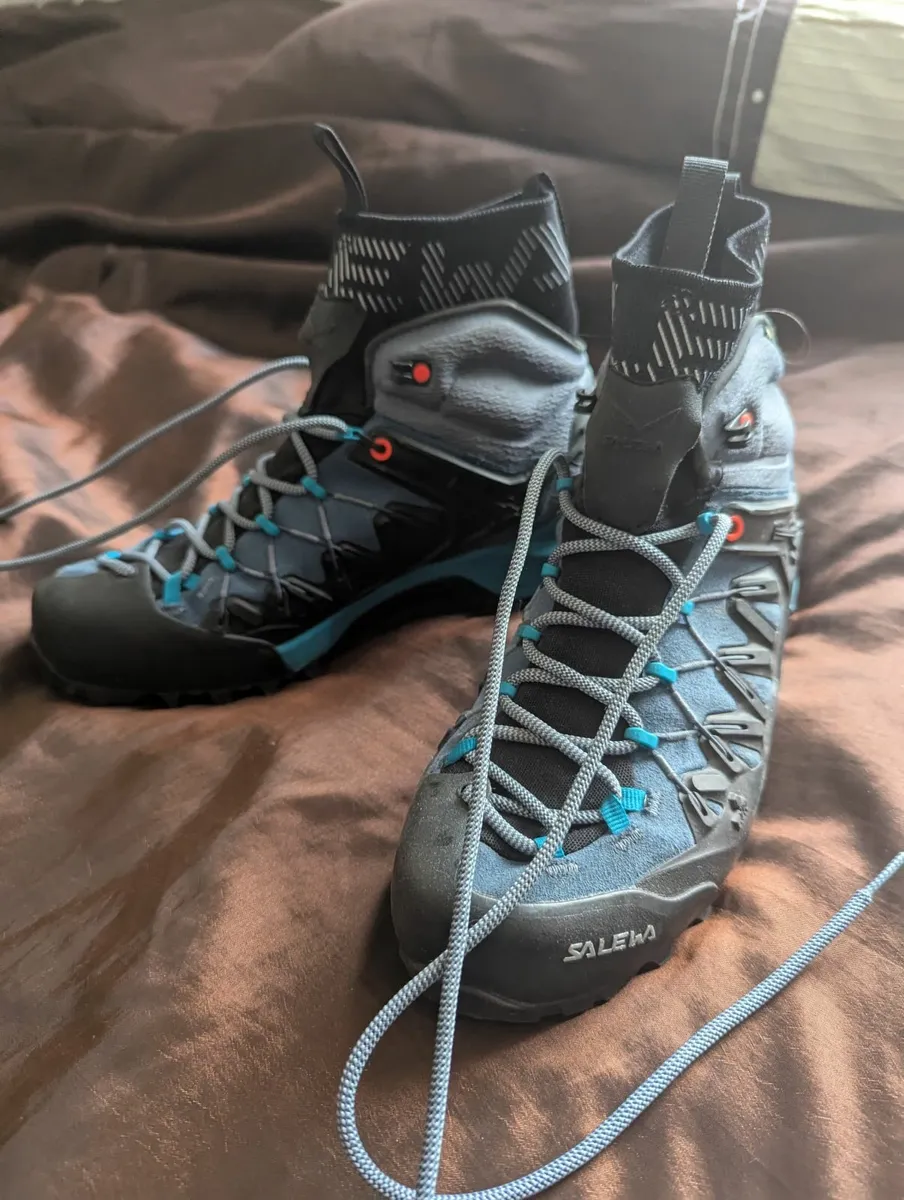 Approach Shoes - Image 4