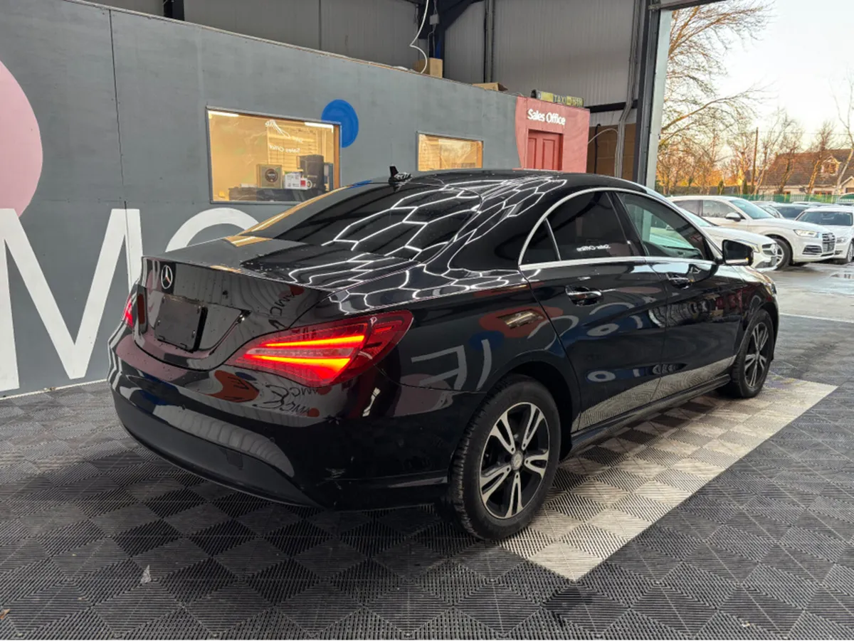 Mercedes-Benz CLA Heated Electric Seats - Reverse - Image 2