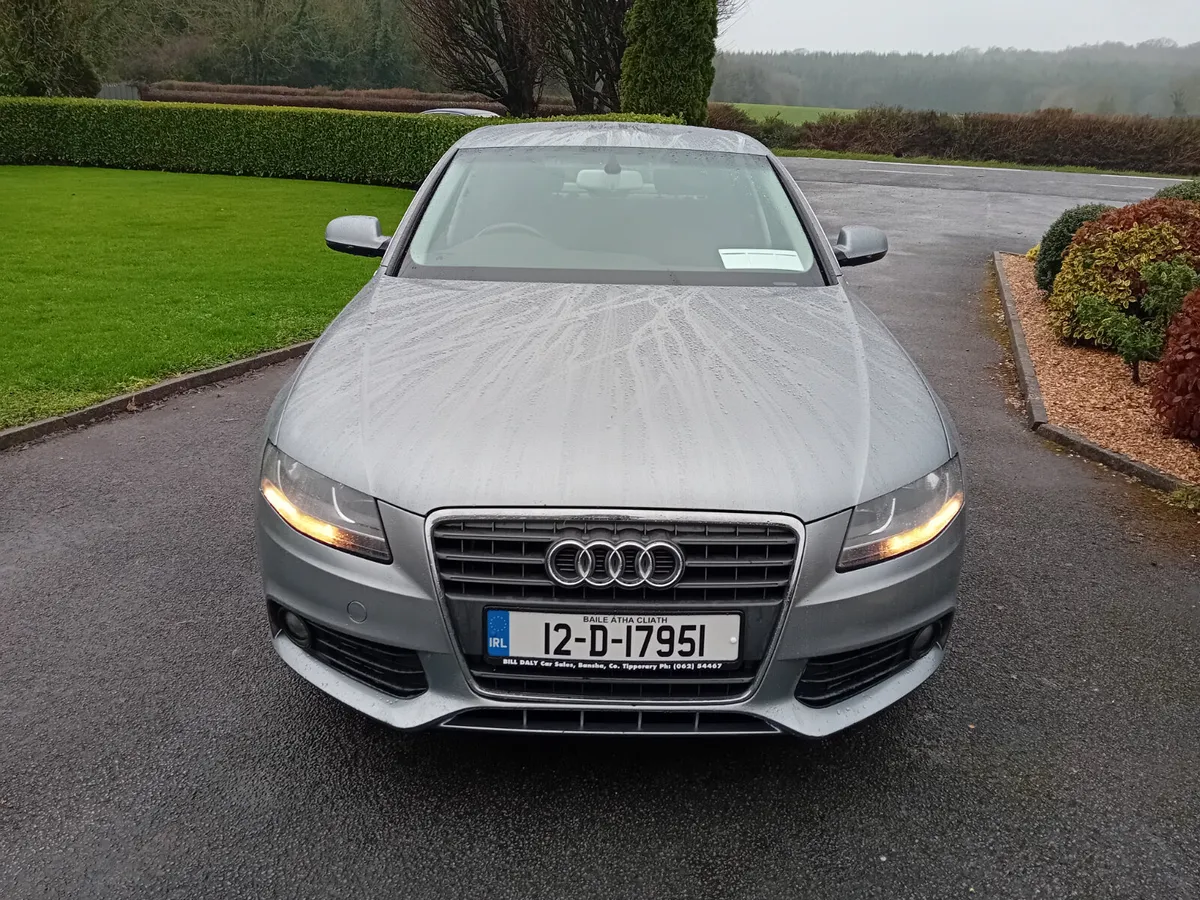 Audi A4 2012 - Image 2
