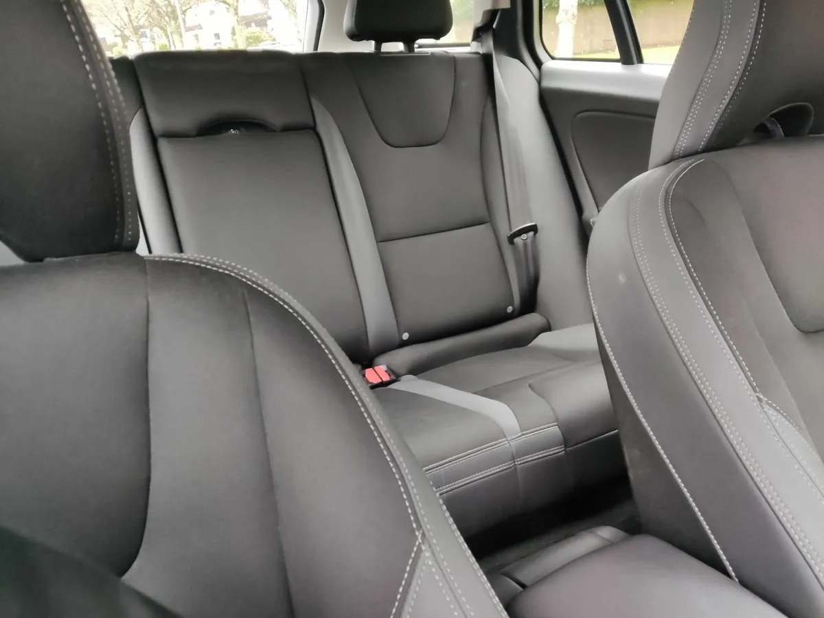 Volvo V60 2014 Automatic+NCT Low mileage - Image 2