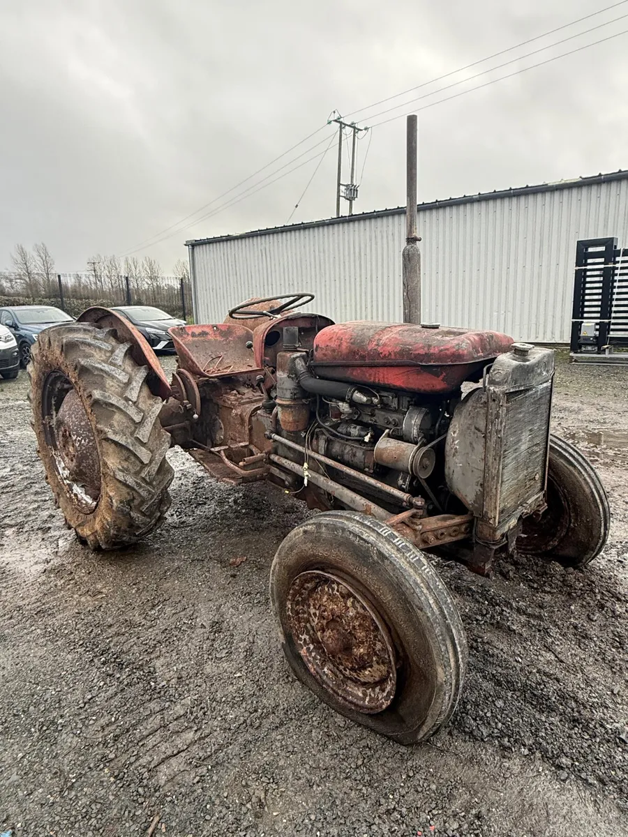 Massey Ferguson 35 **Online Auction** - Image 1
