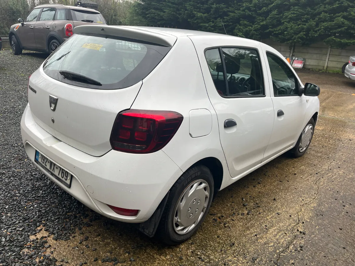 Dacia Sandero 2019 - Image 3