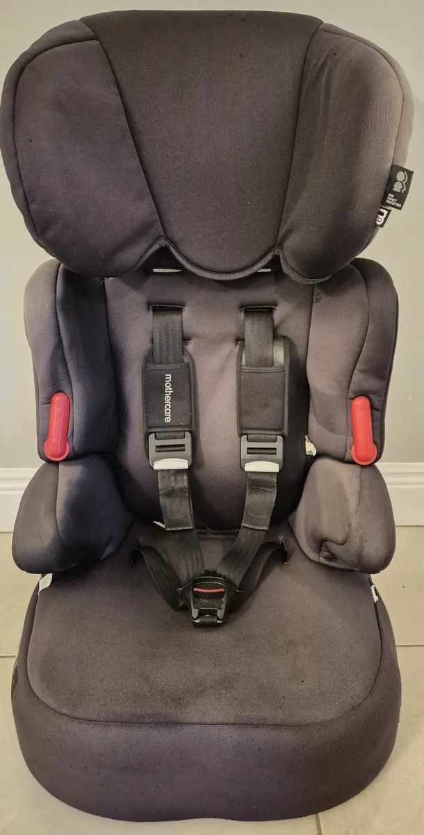 Child Car Seat: - Image 1