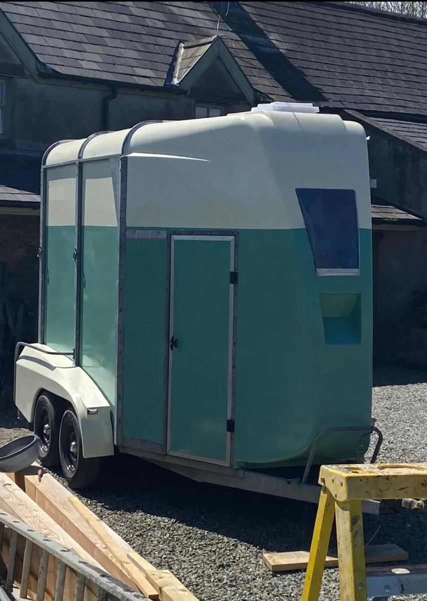 Horsebox/camper - Image 4