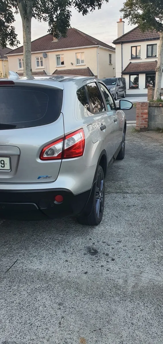 Nissan Qashqai 2010 - Image 4