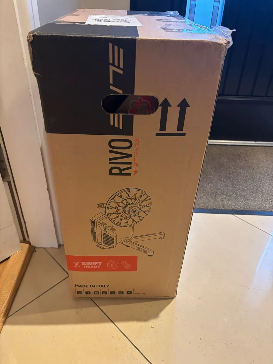 Elite Rivo Smart Trainer with Zwift Cog and Click - Image 2