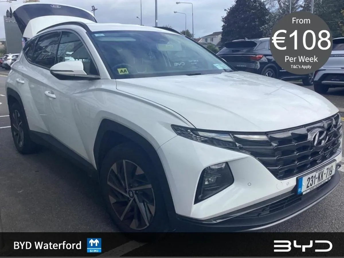 Hyundai Tucson Executive Plus - Heated Seats & Ste - Image 1