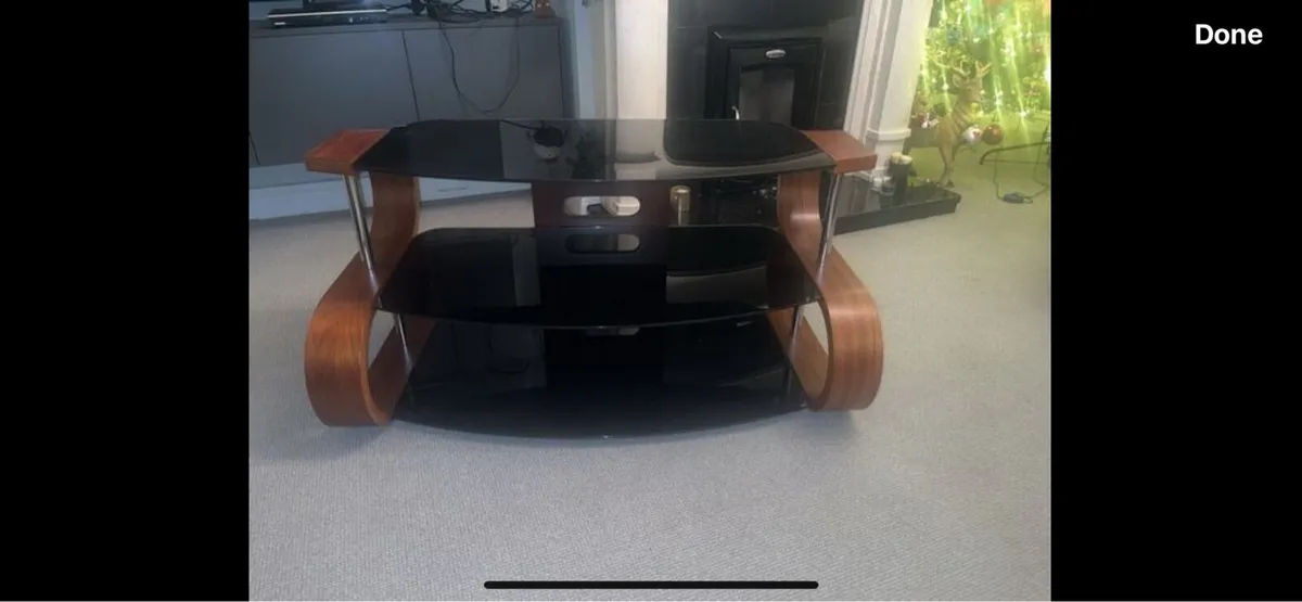 TV unit - Image 1