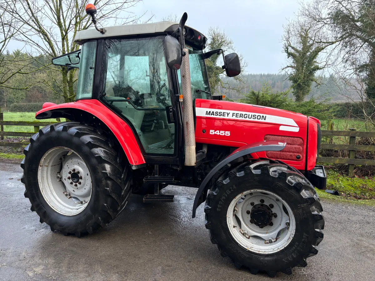 Massey 5455 - Image 1