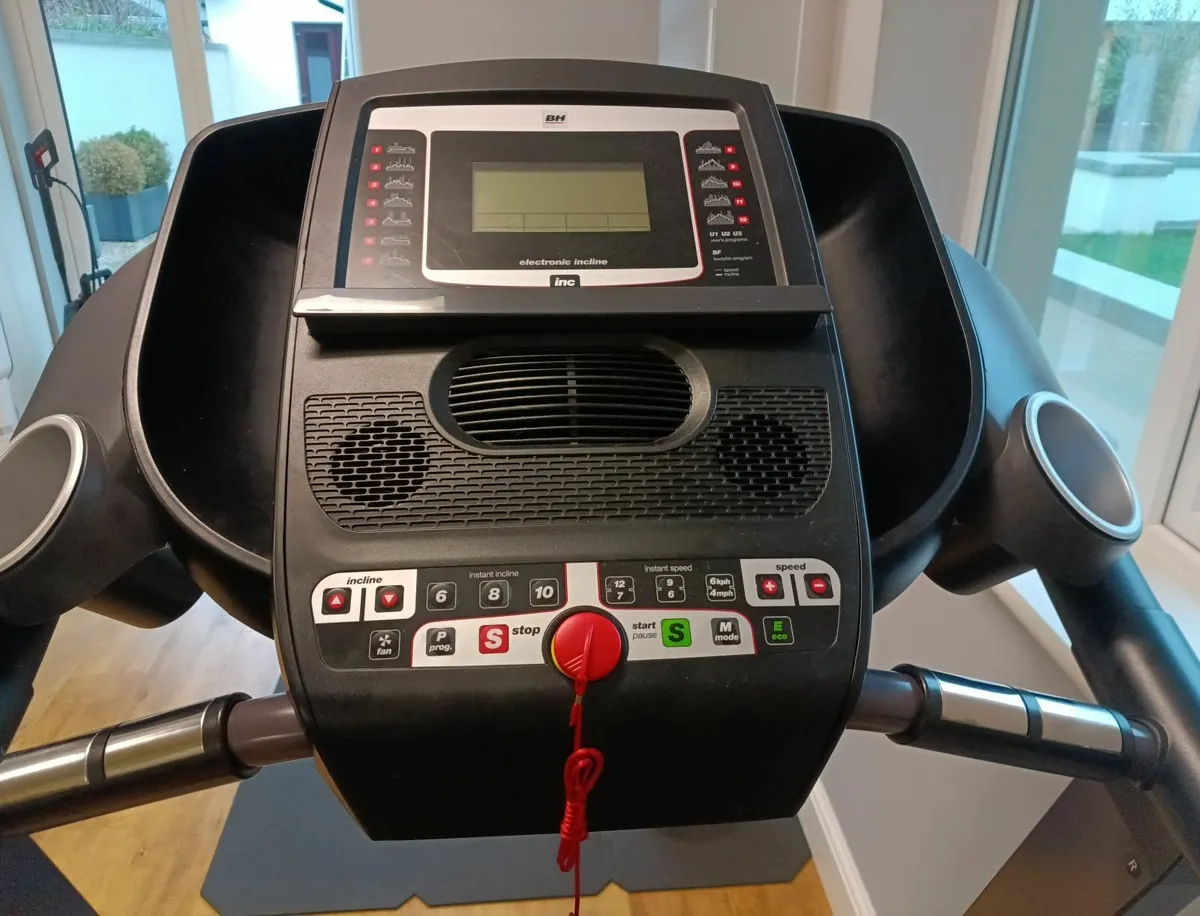 BH Pioneer R3 Treadmill - As New - Image 2