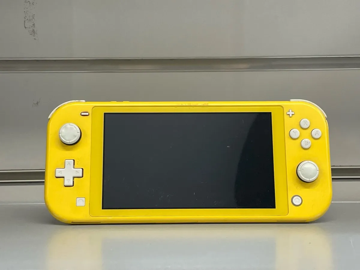 Switch Lite *REDUCED*