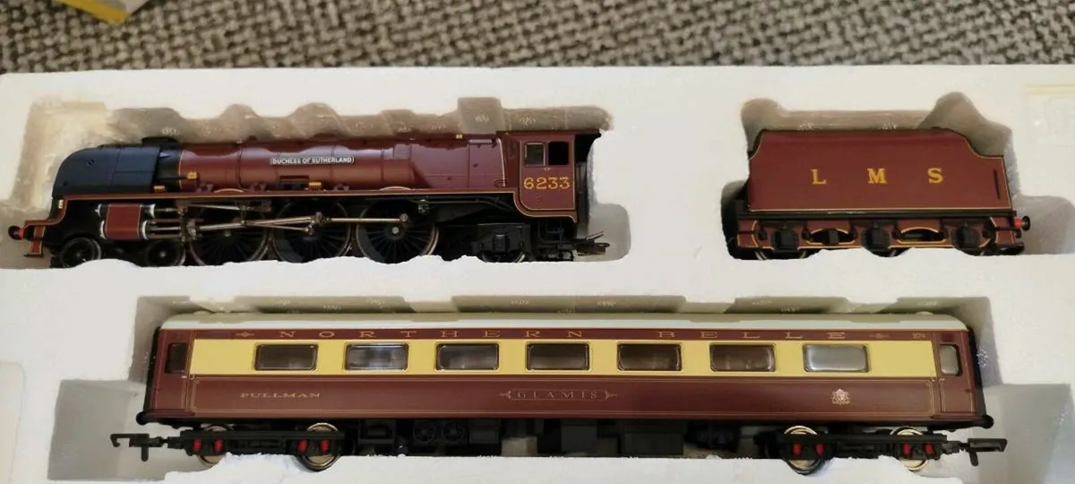 Hornby Northern Belle train set, new - Image 2