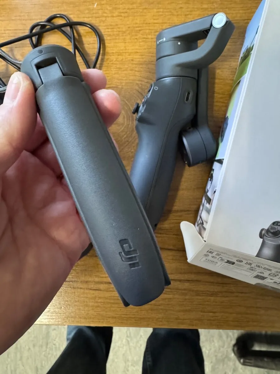 DJI OSMO Mobile 6 Gimbal - Image 2