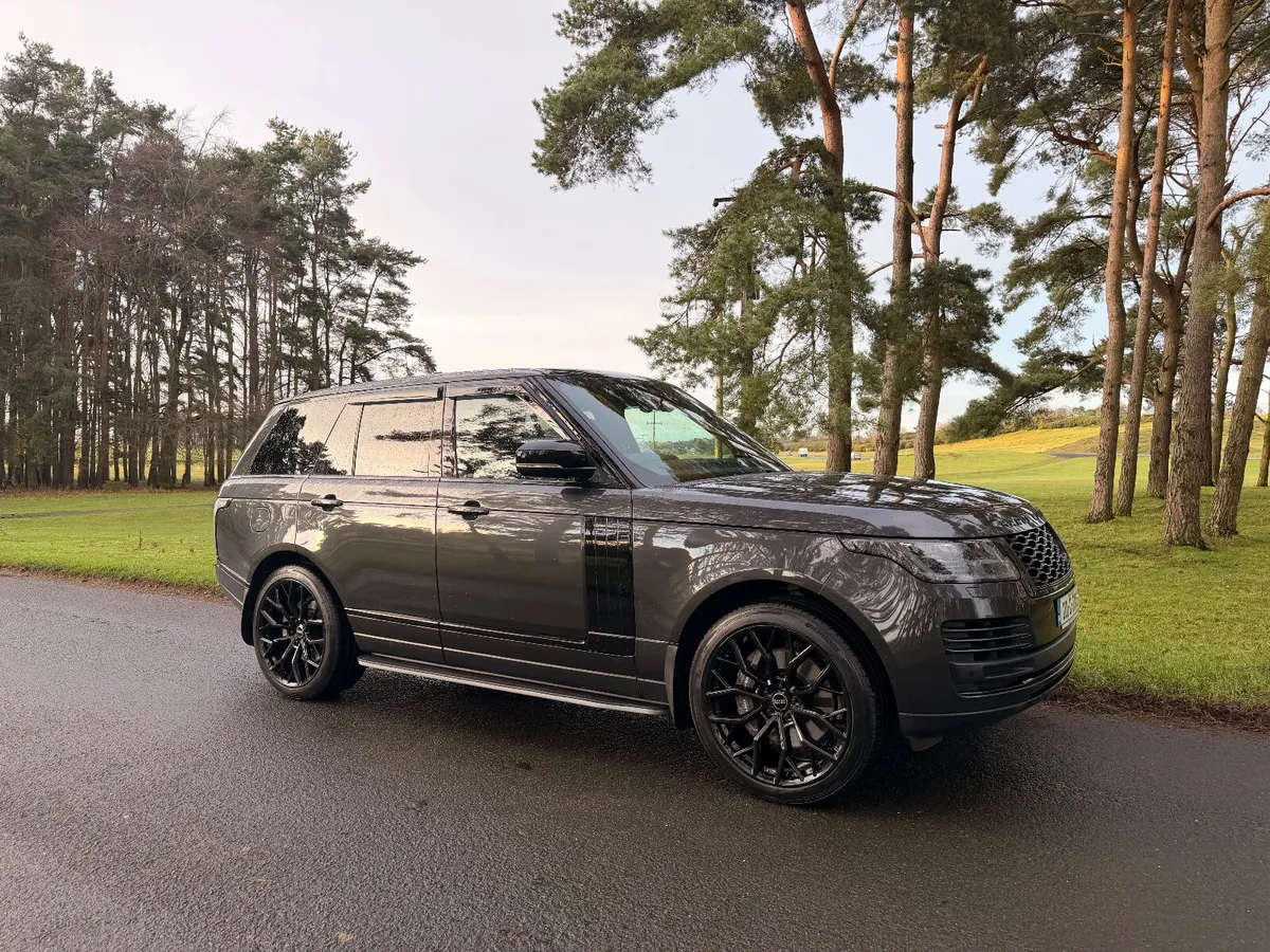 Land Rover Range Rover 2020 Vogue - Image 1