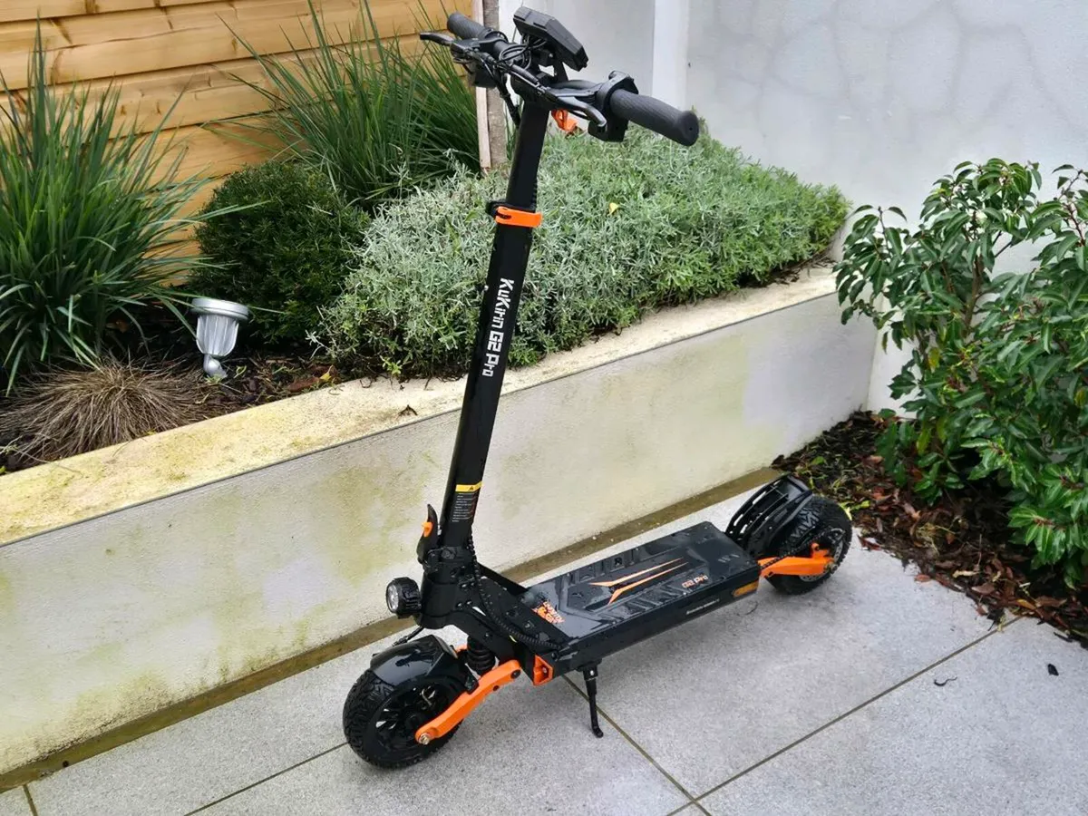 Kukirin G2 Pro Scooter - Image 2