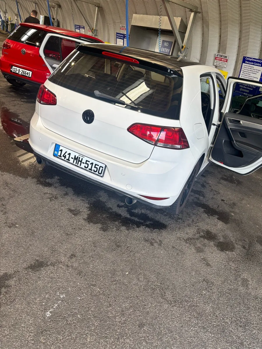 Volkswagen Golf 1.4 TSI AUTOMATIC - Image 3