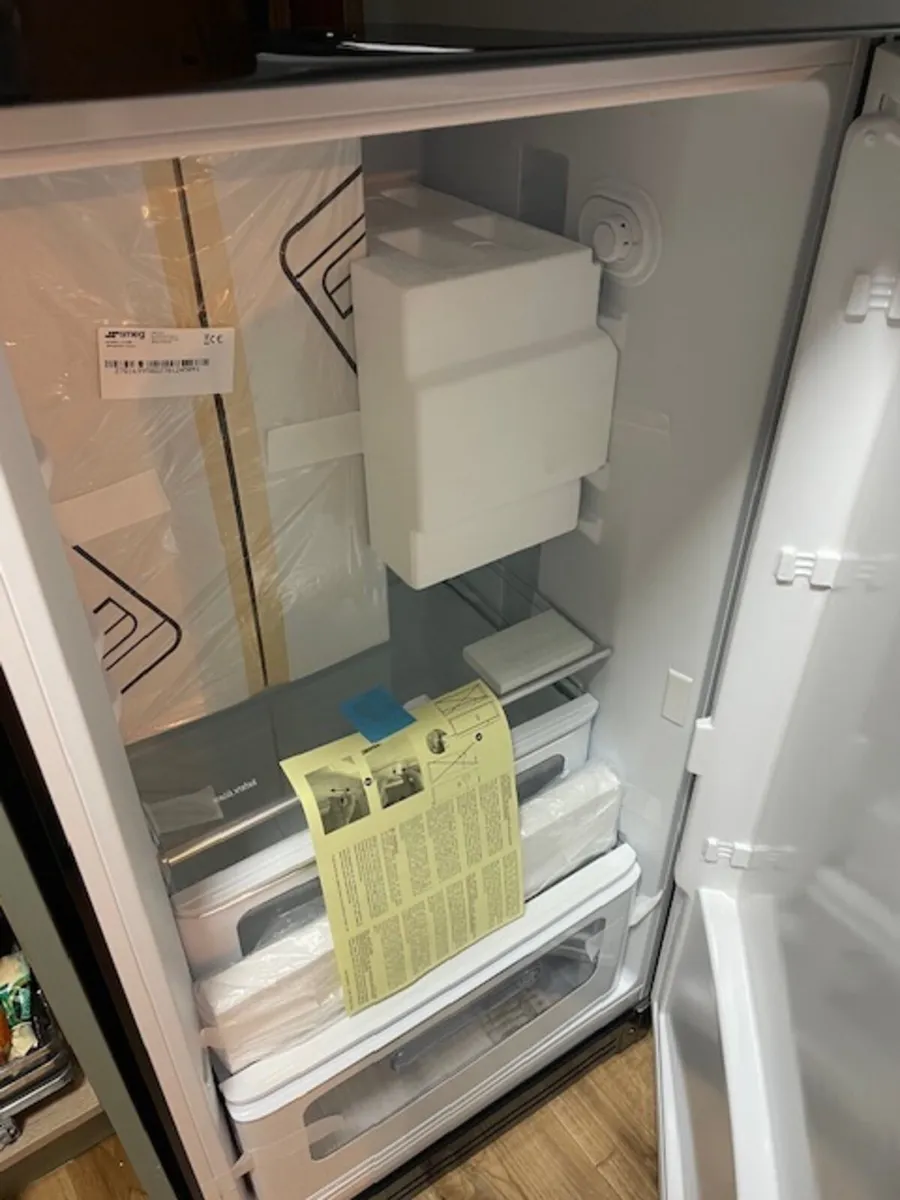 Smeg fridge freezer - Image 2