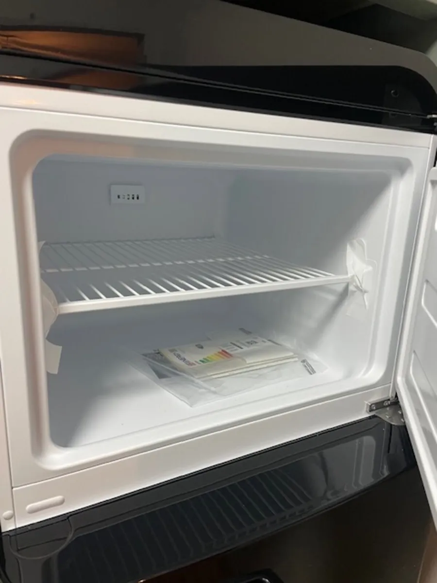 Smeg fridge freezer - Image 3