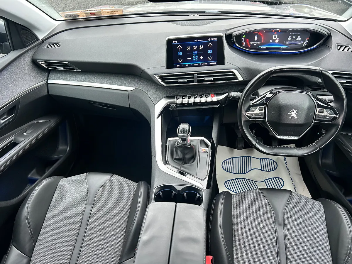 2018 PEUGEOT 3008 1.2 PETROL ALLURE LOW KMS - Image 2
