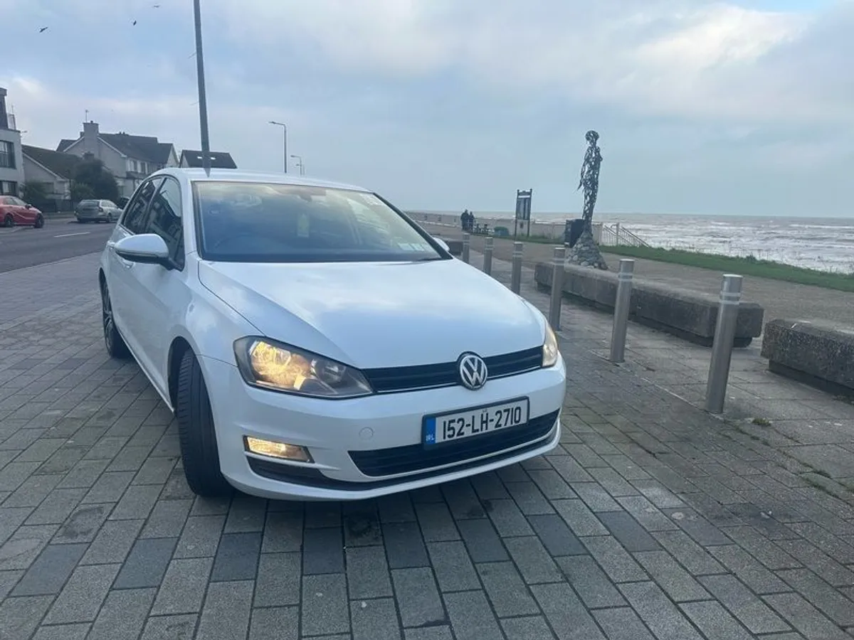 Volkswagen Golf Highline 2015 - 1.4L 77k KMS - Image 4