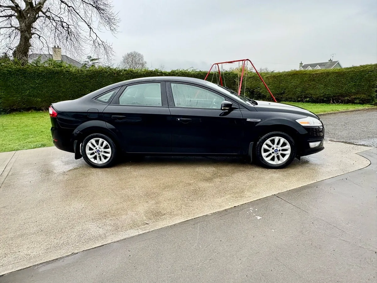 2011 FORD MONDEO NEW NCT 11/26 - Image 2