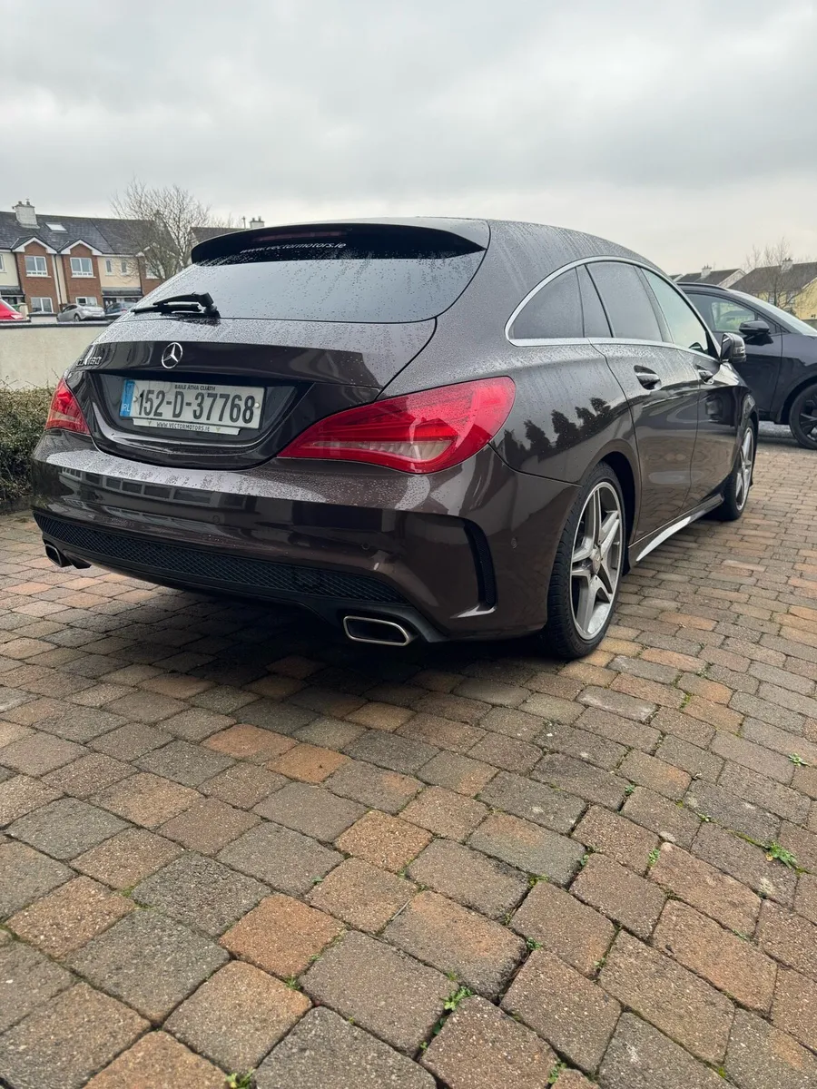Mercedes Benz CLA 180 AMG-line - Image 2