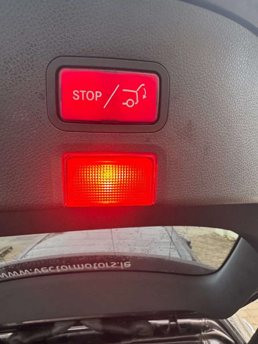 Mercedes Benz CLA 180 AMG-line - Image 4