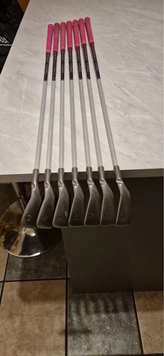 Ladies Ping Golf clubs - Image 1