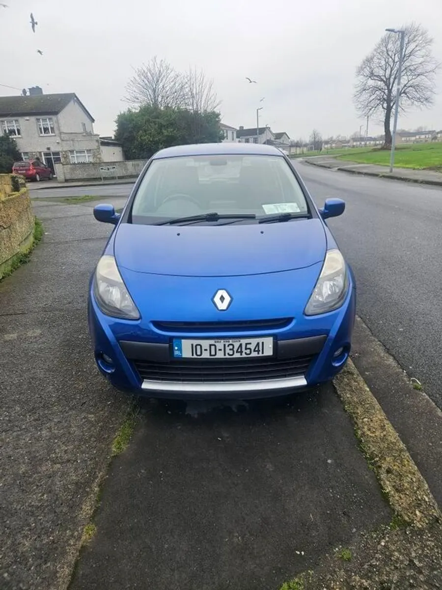 2010 Clio new nct - Image 2