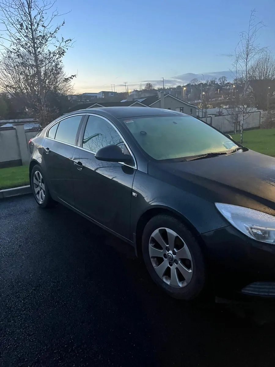 Vauxhall Insignia 2013 - Image 1