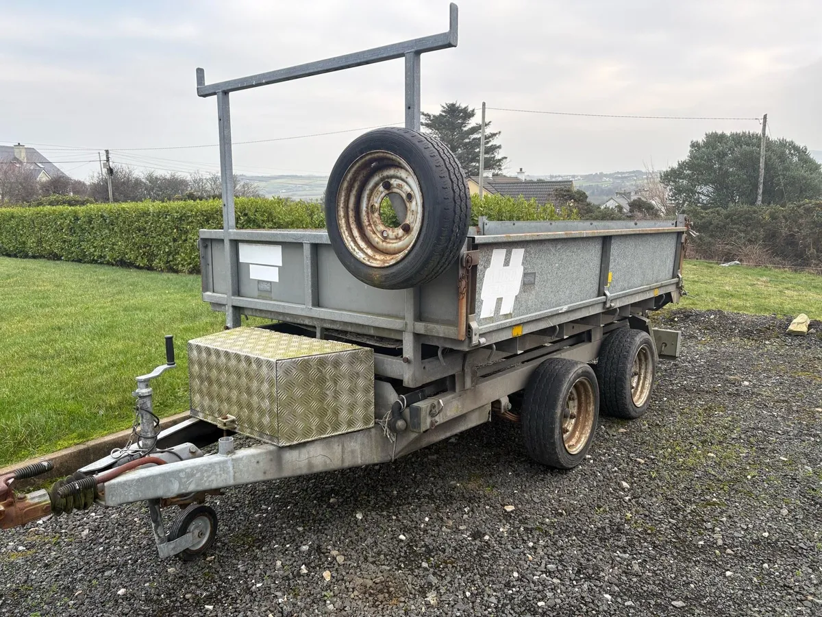Tipping trailer - Image 1