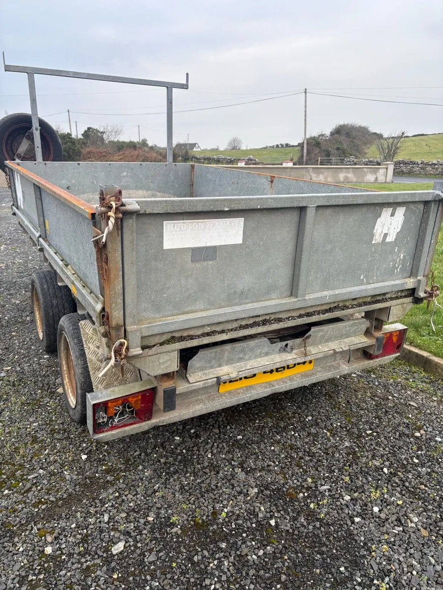 Tipping trailer - Image 2