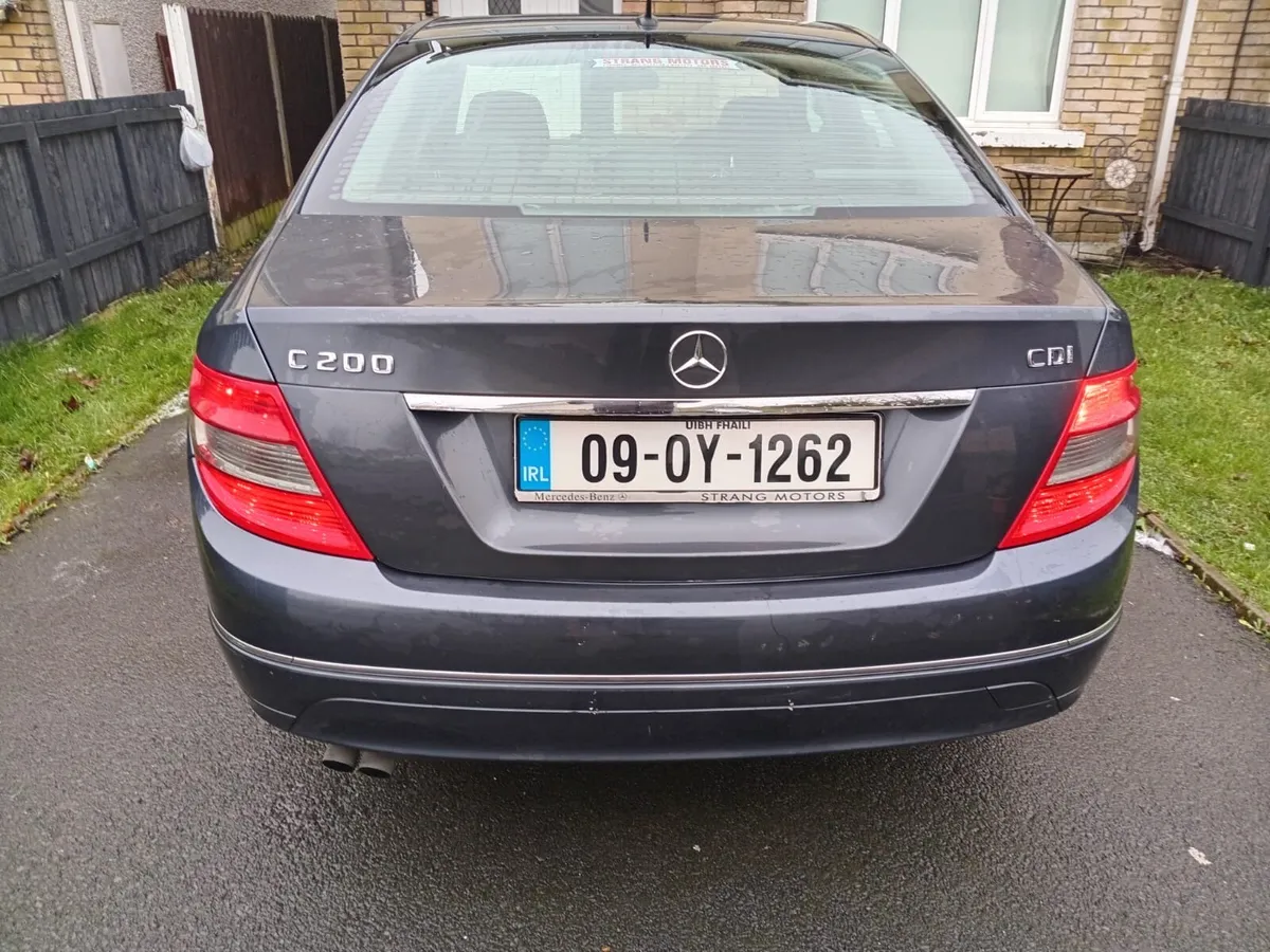 Mercedes c200 *NEW NCT* - Image 3