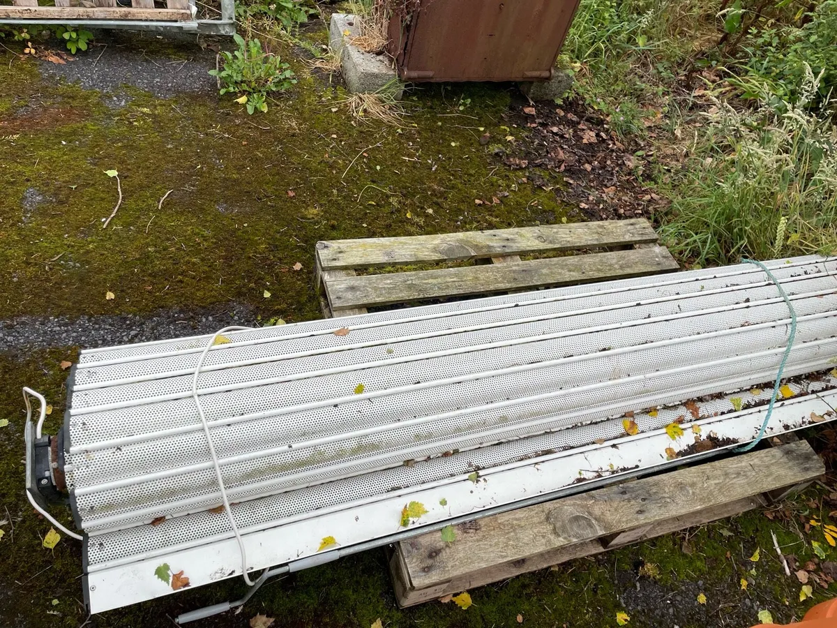 Roller Shutter door galvanised mesh - Image 2
