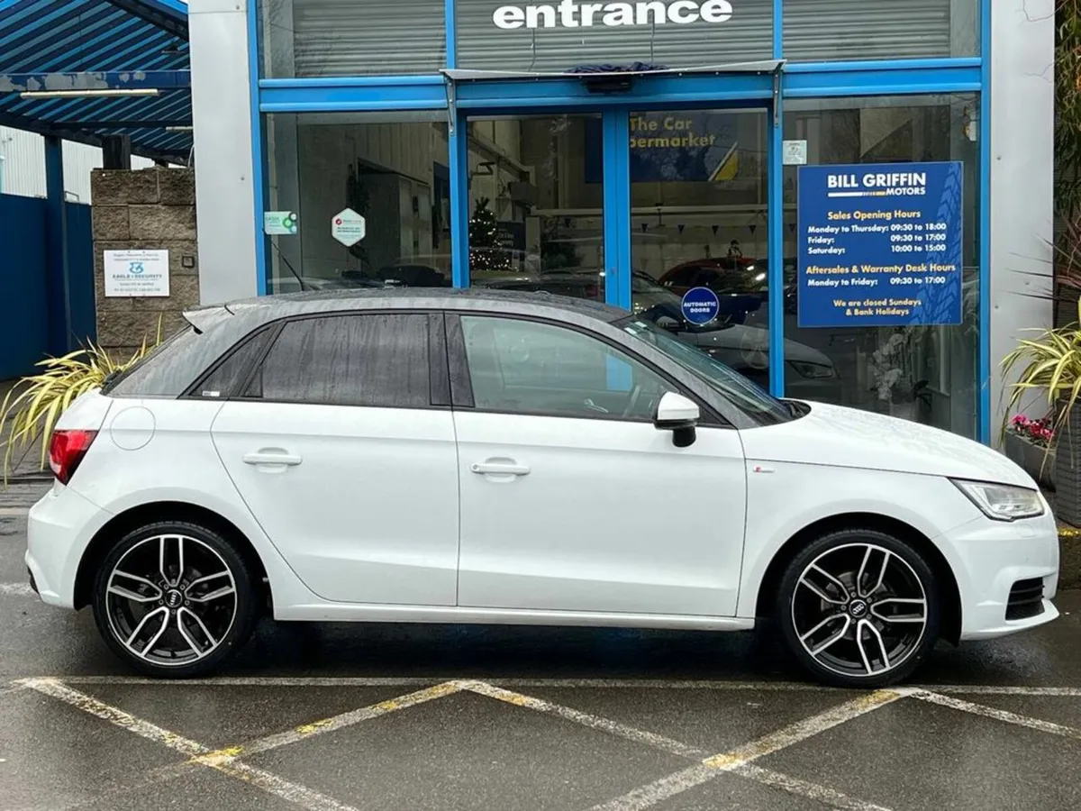 Audi A1 S-LINE PACK 1.0 TFSI // NEW 17" S-LINE ALL - Image 2