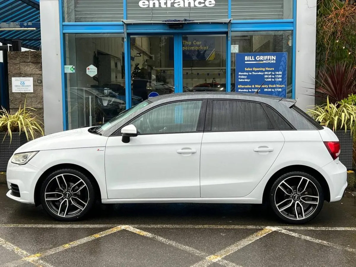 Audi A1 S-LINE PACK 1.0 TFSI // NEW 17" S-LINE ALL - Image 3