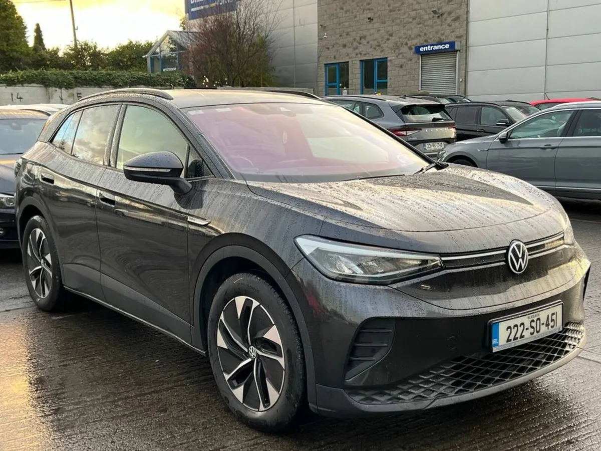 Volkswagen ID.4 PRO LIFE 77KWH // ADAPTIVE CRUISE - Image 1