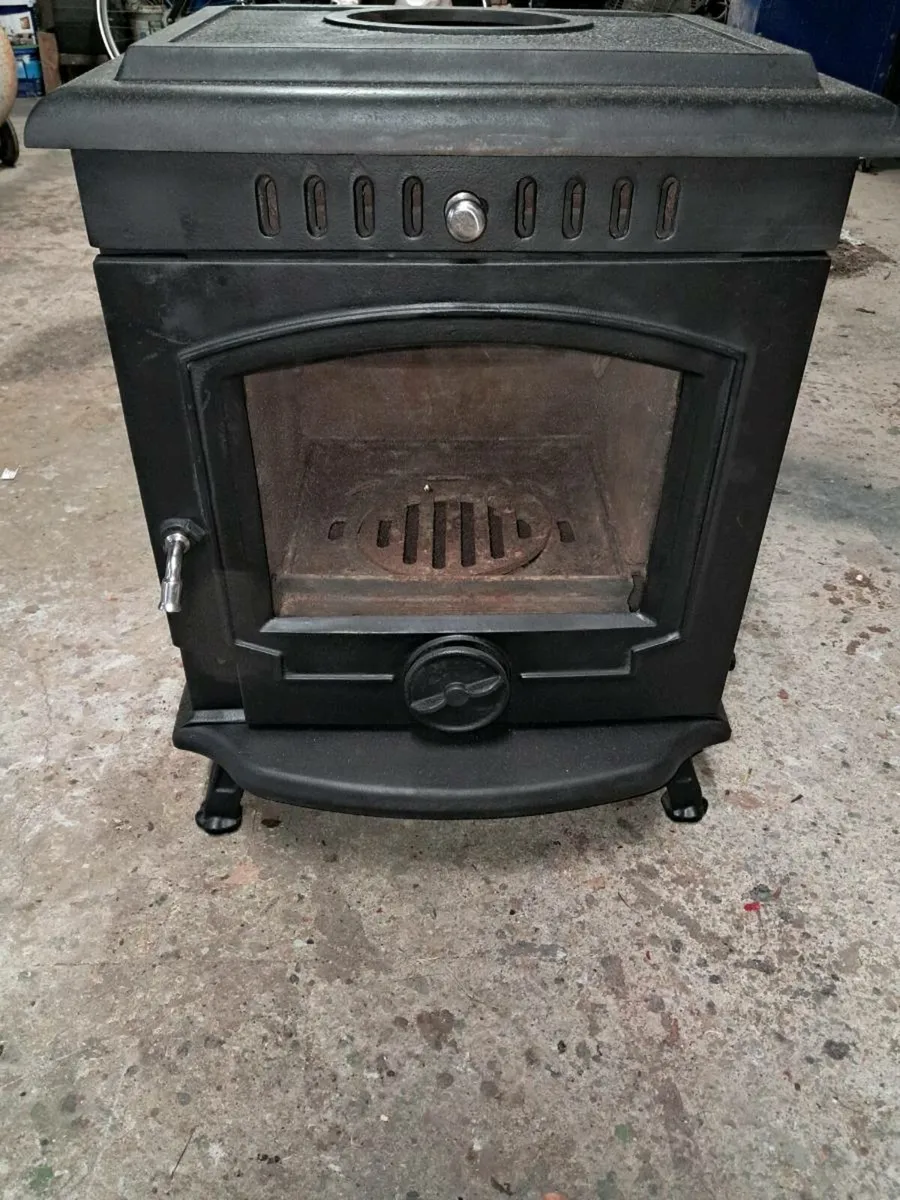 Solid Fuel Stove - Image 1