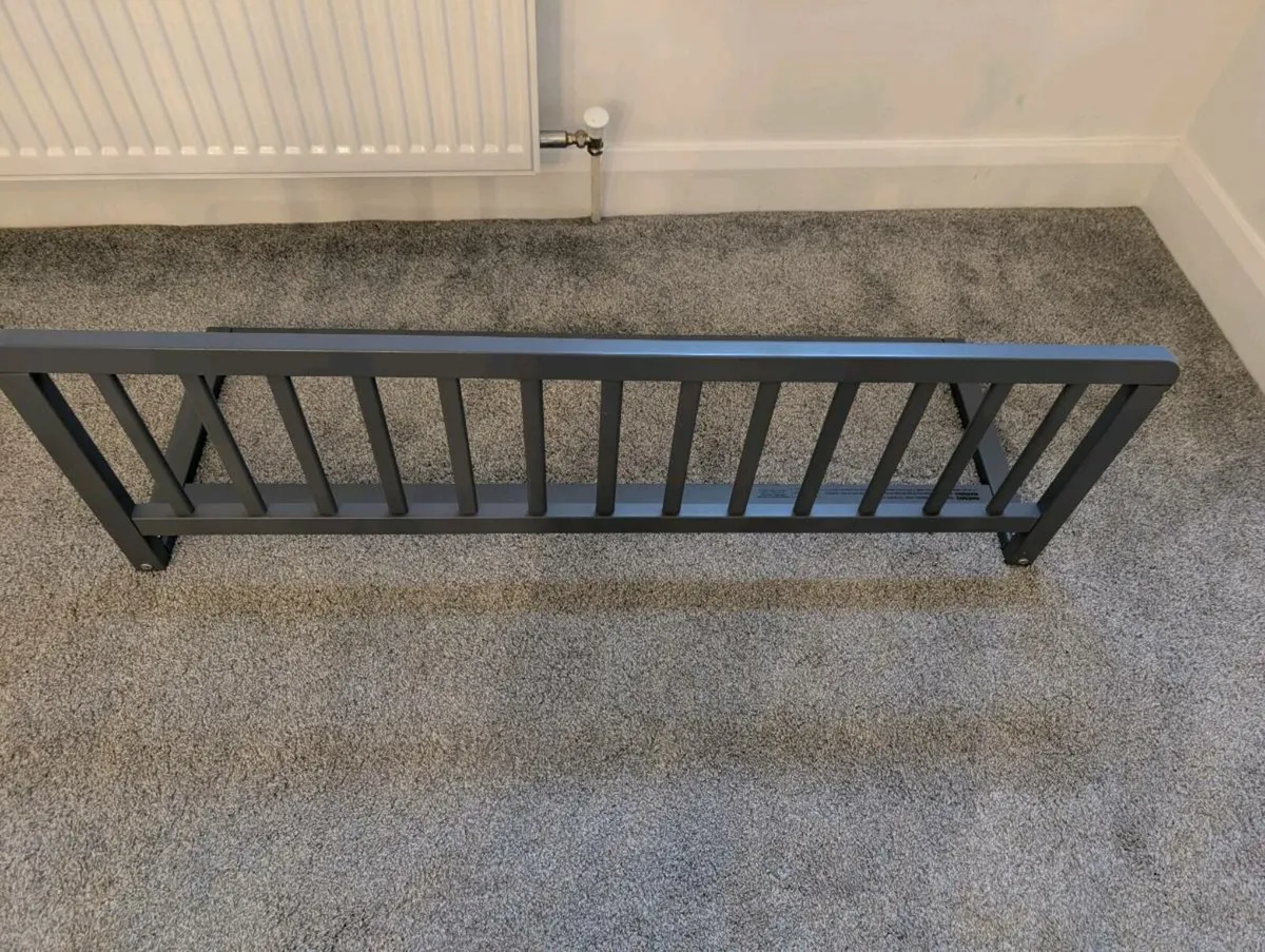 Safetots Wooden Bed Guard,