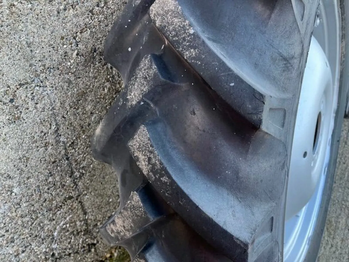 13.6 x 36 MF Wheels - Image 2