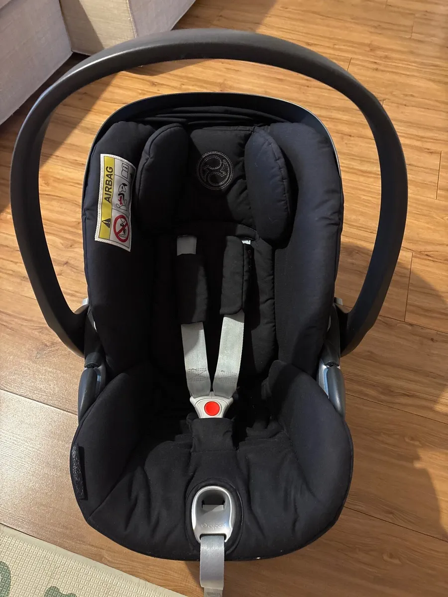 Cybex Car Seat - Image 1