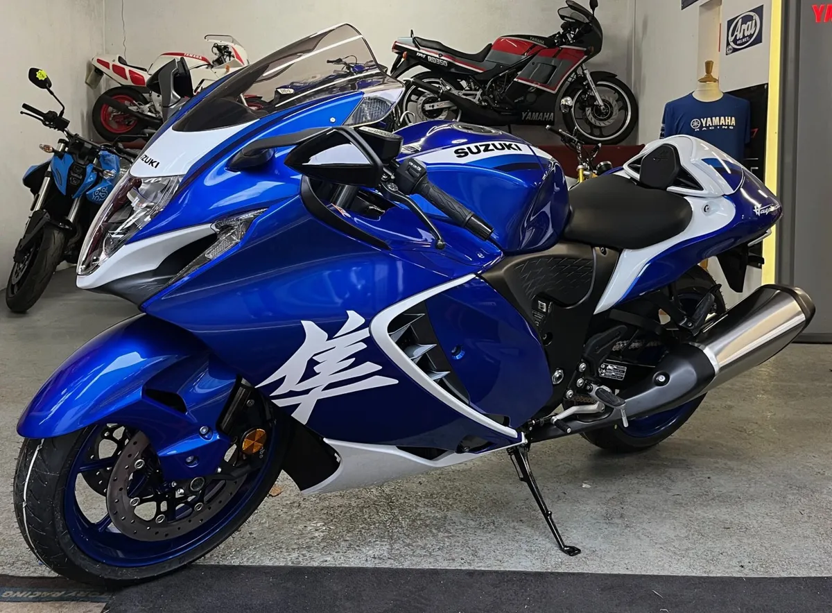 2026 Suzuki GSXR 1300 Hayabusa @ Meskells - Image 2